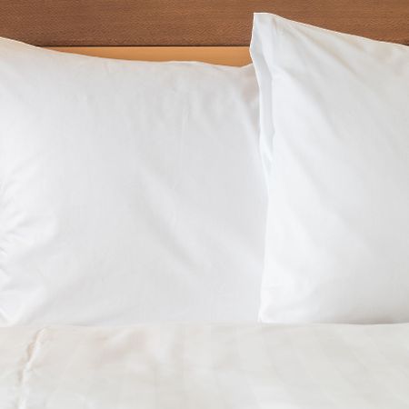 Holiday Inn Express Hotel & Suites Columbus By Ihg Экстерьер фото