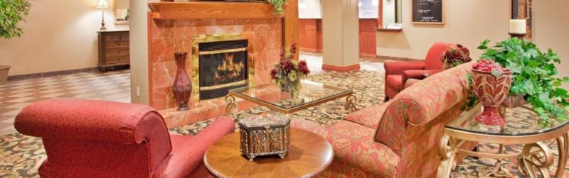 Holiday Inn Express Hotel & Suites Columbus By Ihg Экстерьер фото